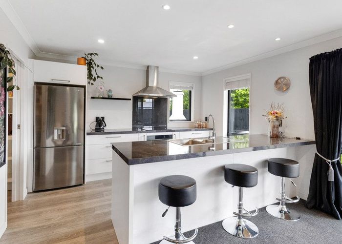  at 10 Walter Place, Kirwee