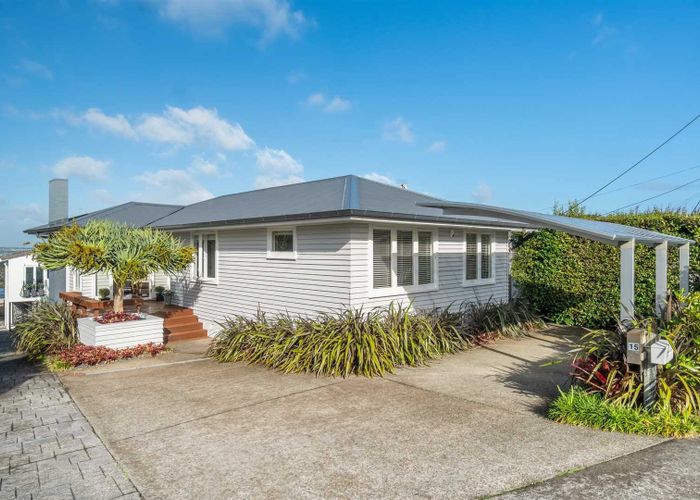  at 1/15 Colonial Road, Chatswood, North Shore City, Auckland