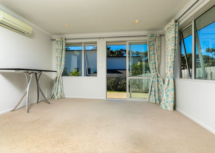  at 35 Aberley Road, Schnapper Rock, Auckland