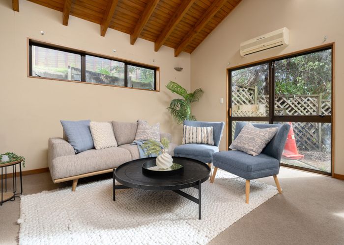  at 3 Rokewa Way, Paparangi, Wellington, Wellington