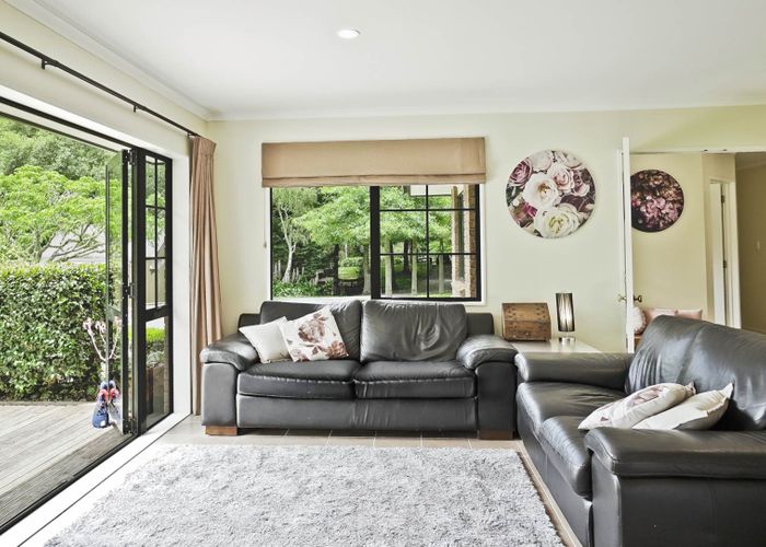  at 1070 Weranui Road, Silverdale