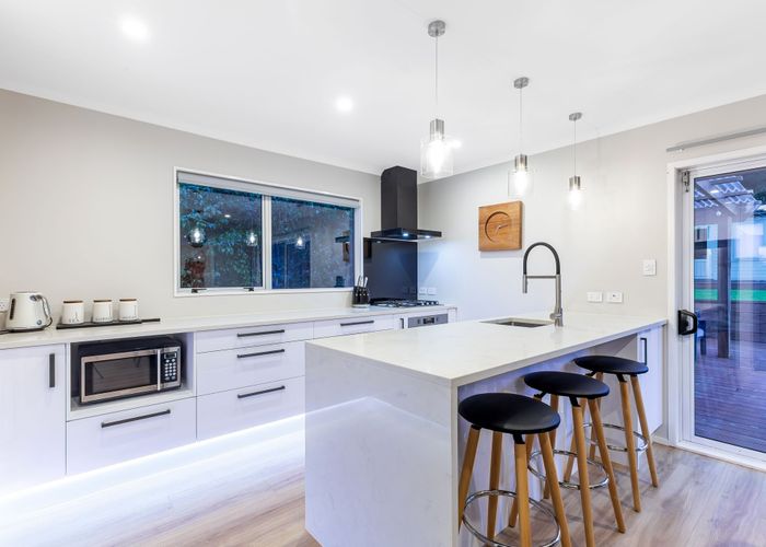  at 10 Transom Close, Whitby, Porirua, Wellington