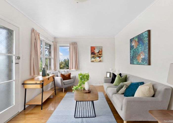  at 1/182 Carrington Road, Mount Albert, Auckland