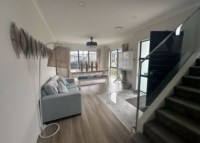  at 15 Dungloe Avenue, Flat Bush, Manukau City, Auckland