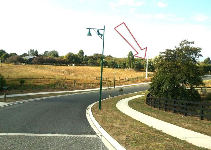  at 98 Mcrobbie Road, Papakura