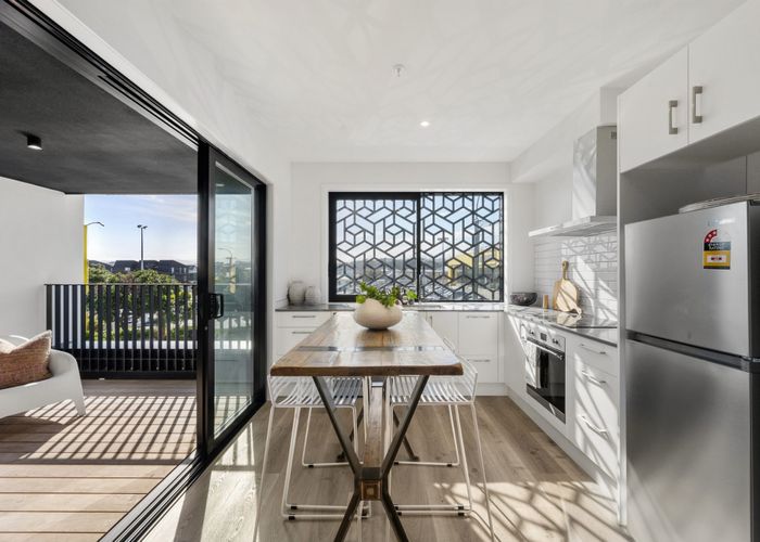  at 206/2 Onepu Road, Kilbirnie, Wellington