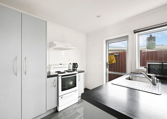  at 62 Prisk Street, Melville, Hamilton