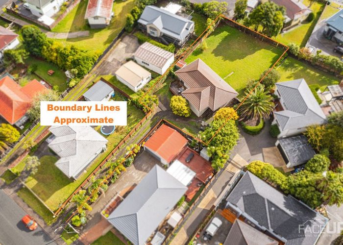  at 10 Pahi Place, West Harbour, Waitakere City, Auckland