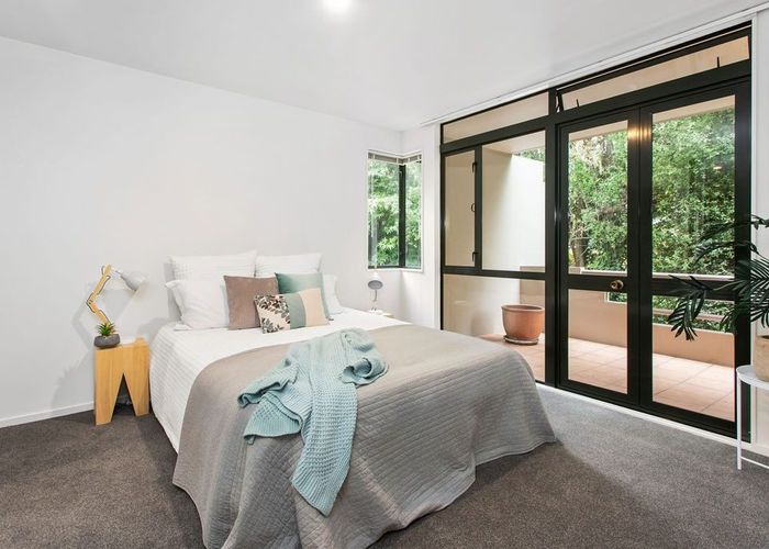  at 5/21 Hewitts Road, Merivale, Christchurch