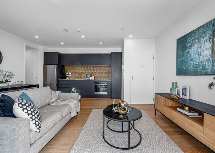  at 302/10 Auburn Street, Takapuna, Auckland