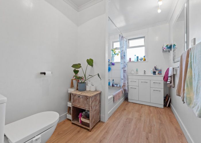  at 12 Collins Street, Gonville, Whanganui