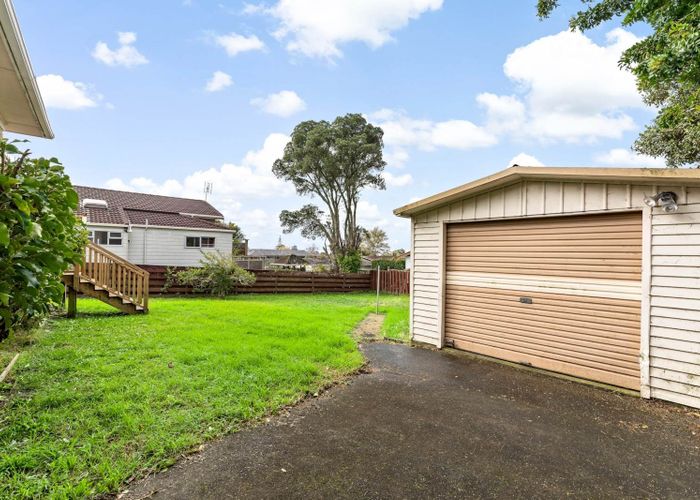  at 19 Spence Road, Henderson, Waitakere City, Auckland
