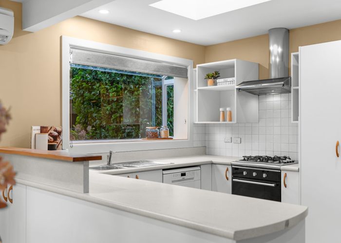  at 20 Highfield Place, Avonhead, Christchurch City, Canterbury