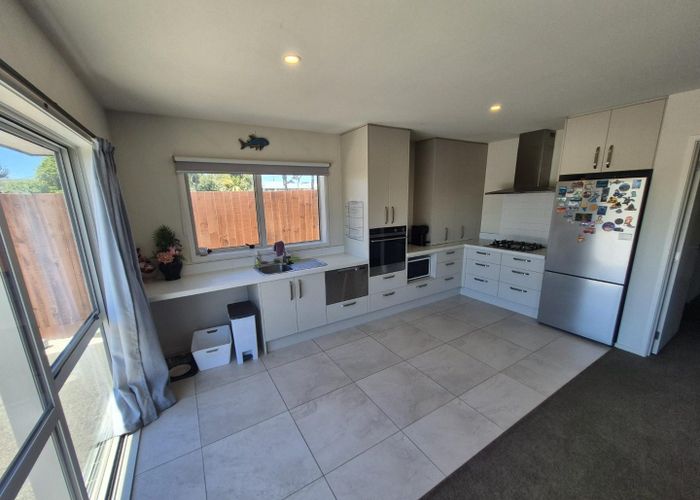  at 36 Shortland Street, Wainoni, Christchurch City, Canterbury