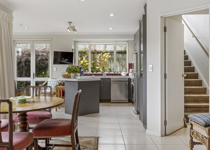  at 12a Gradwell Place, Two Mile Bay, Taupo, Waikato