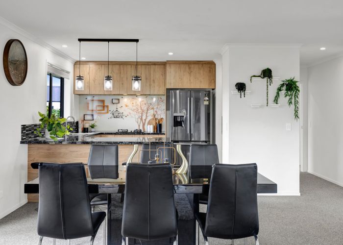  at 34B Honeyfield Drive, Whalers Gate, New Plymouth