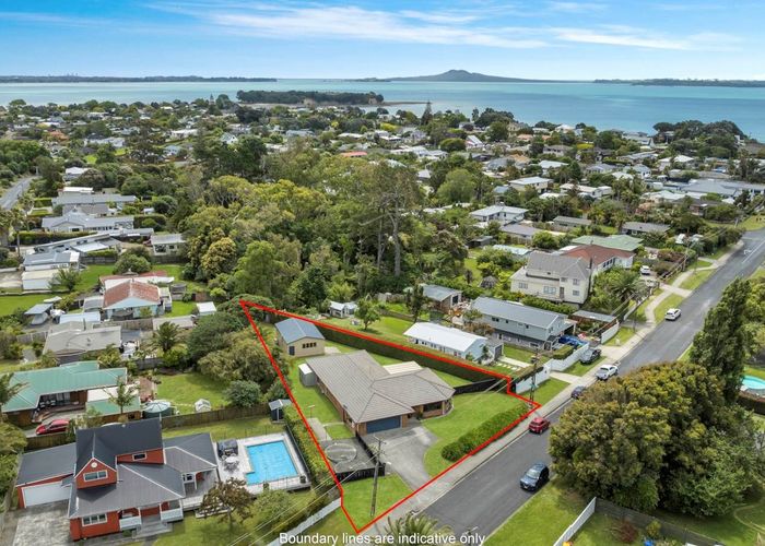  at 4A Sunkist Bay Road, Beachlands, Auckland
