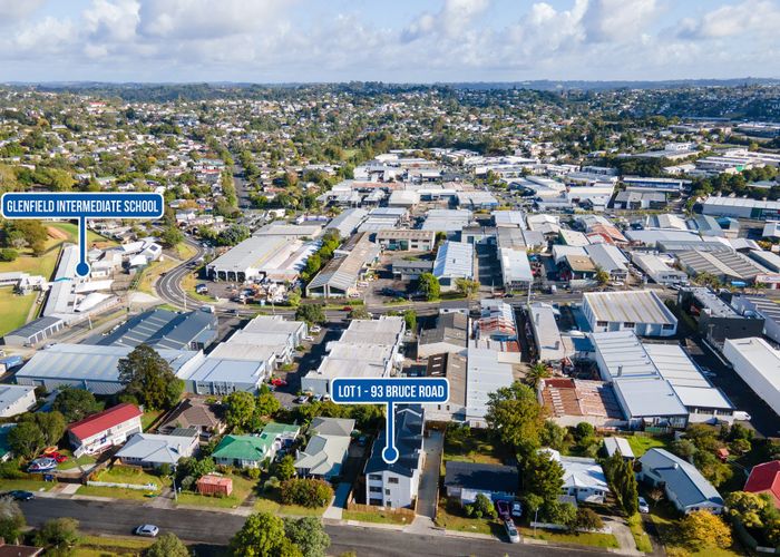  at 93A,B,C,D Bruce Road, Glenfield, North Shore City, Auckland