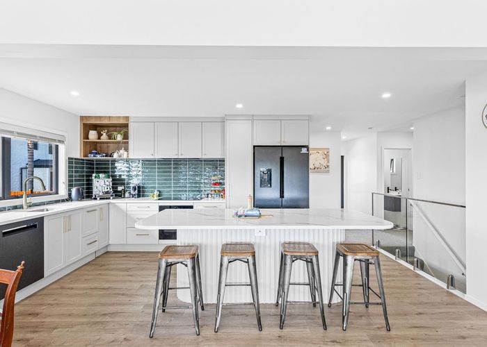  at 34A Renata Crescent, Te Atatu Peninsula, Waitakere City, Auckland