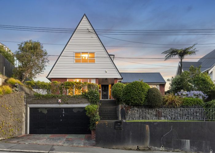  at 195 Karori Road, Karori, Wellington, Wellington