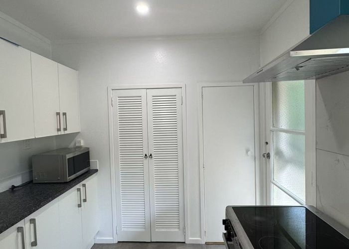  at 2/3 Patterson Street, Sandringham, Auckland City, Auckland