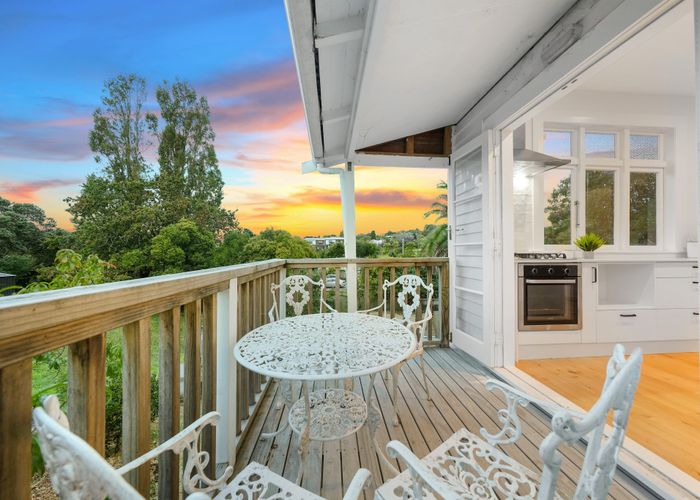  at 25 Holly Street, Avondale, Auckland City, Auckland