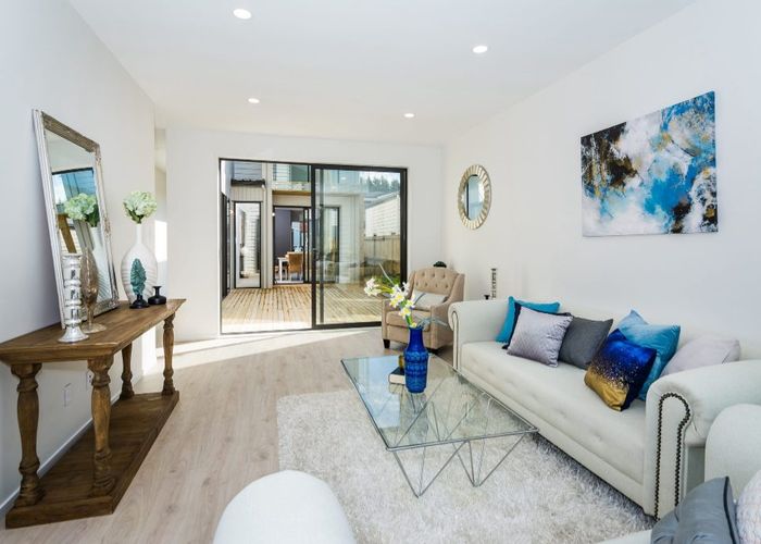  at 7  Pihoihoi Pl, Hobsonville, Waitakere City, Auckland