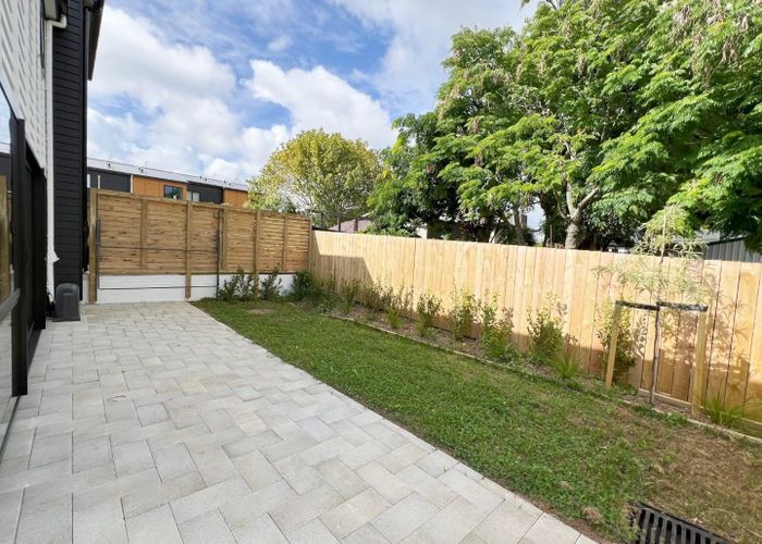  at 18 Whati Lane, Henderson, Waitakere City, Auckland