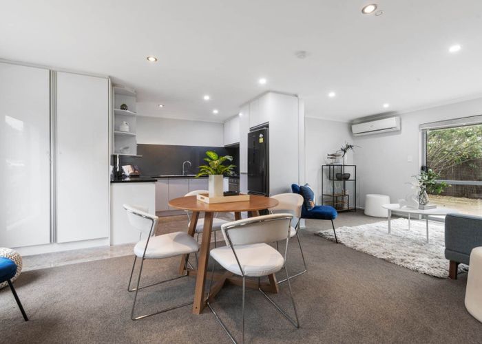  at 2/7 Maru Road, Takanini, Papakura, Auckland