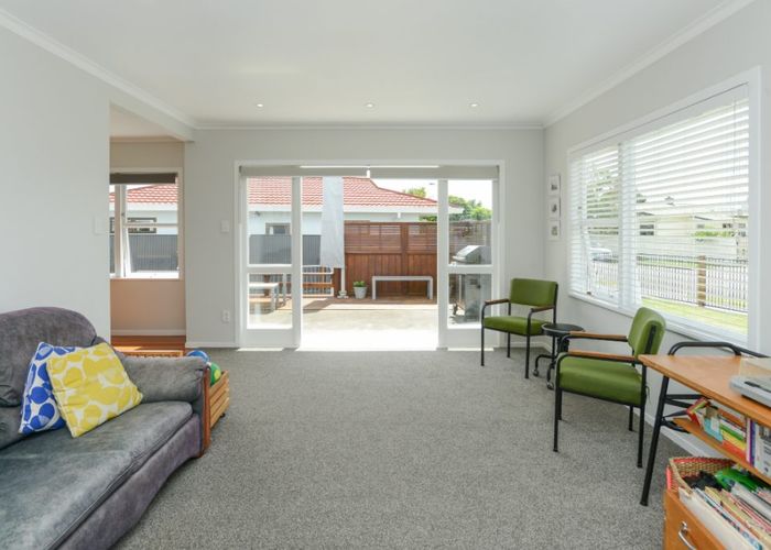  at 1 Holyrood Street, Taradale, Napier