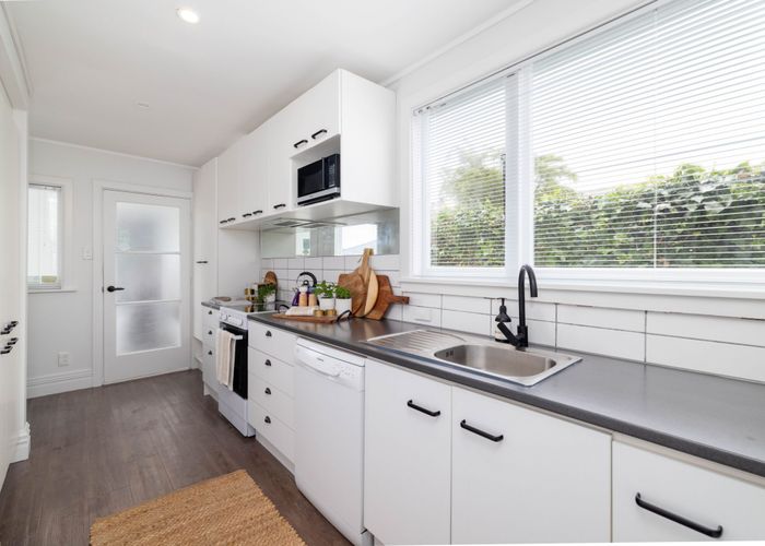  at 45 MacKenzie Avenue, Woolston, Christchurch