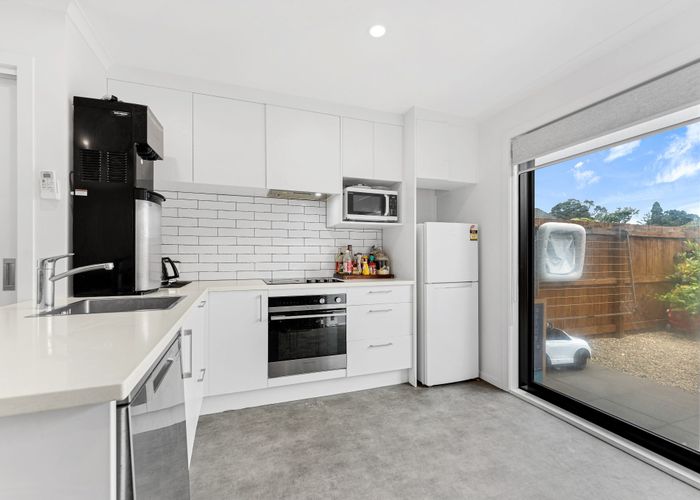  at 2/78 Swaffield Road, Papatoetoe, Manukau City, Auckland