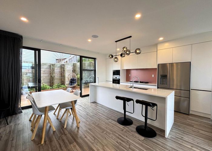  at 74E Langana Avenue, Browns Bay, North Shore City, Auckland