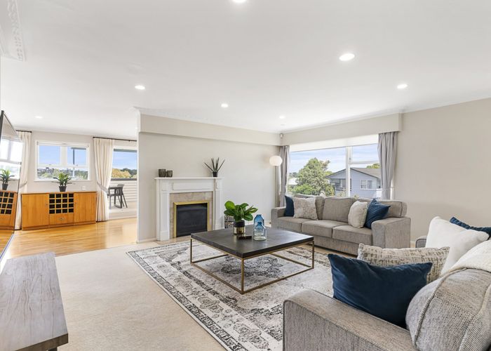  at 28 Kempthorne Crescent, Mission Bay, Auckland