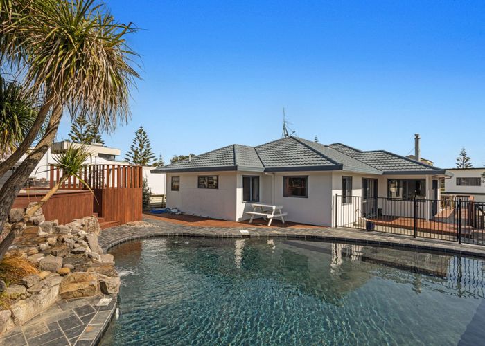  at 12 Ocean View Road, Coastlands, Whakatane