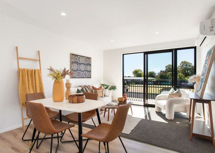  at 8/15 Silvester Street, Woolston, Christchurch City, Canterbury