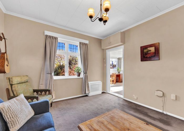  at 52 Hay Street, Bromley, Christchurch City, Canterbury