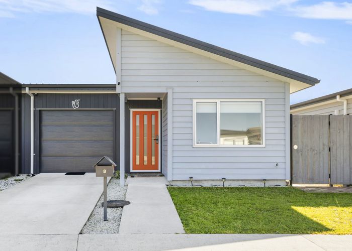  at 8 Whareatua Avenue, Takanini, Papakura, Auckland
