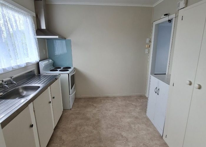  at 1/44 Caulton Street, Saint Johns, Auckland