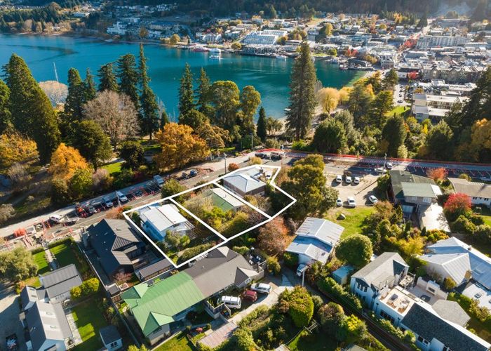 For sale 18 Park Street, Queenstown homes.co.nz