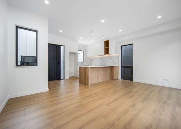  at 3B Range View Road, Mount Albert, Auckland City, Auckland