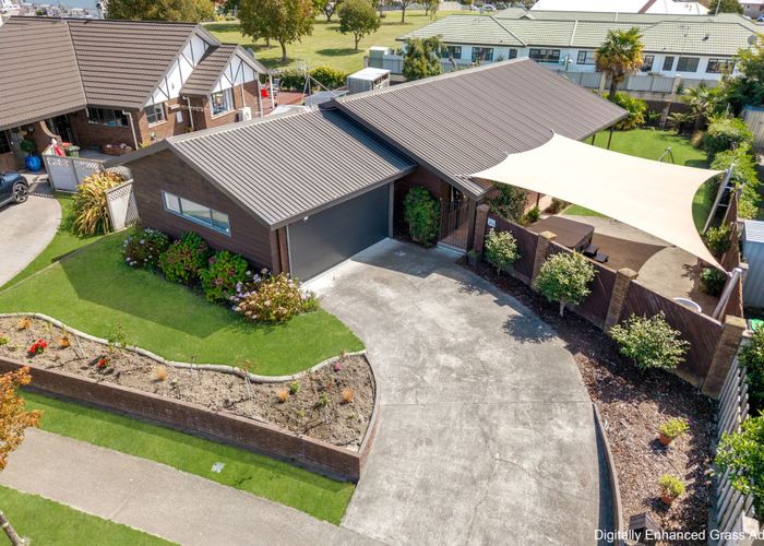  at 6 Alan Styles Place, Greenmeadows, Napier, Hawke's Bay