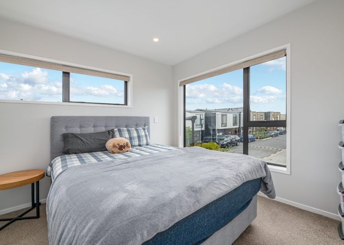  at 1/16 Parson Lane, Papatoetoe, Manukau City, Auckland