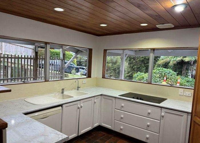  at 42B Hogans Road, Glenfield, Auckland