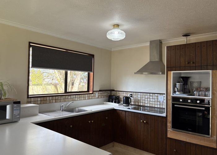  at 12 Cunliffe Road, Redwood, Christchurch City, Canterbury