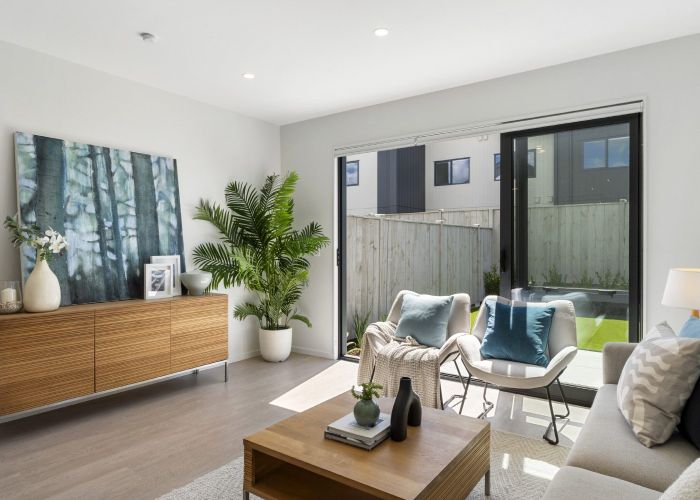  at 10 Paraone Crescent, Conifer Grove, Papakura, Auckland