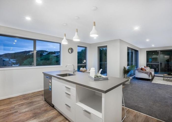  at 10A Rewa Terrace, Tawa, Wellington