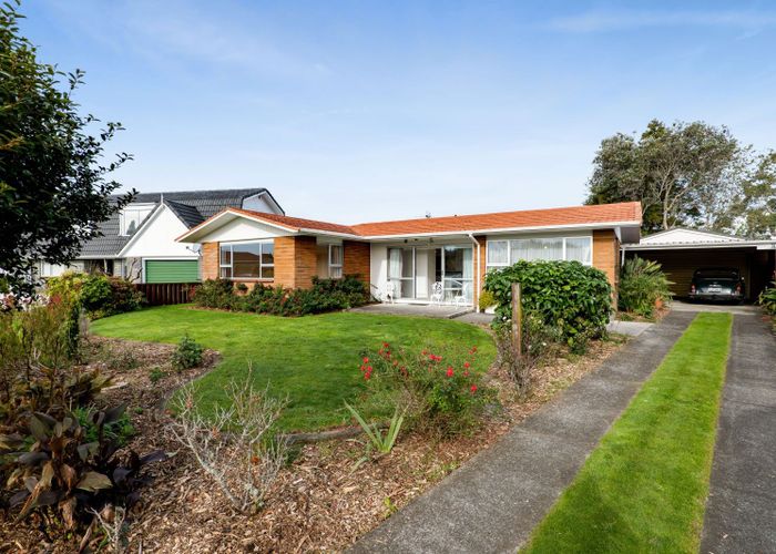  at 8 Warren Place, Frankleigh Park, New Plymouth