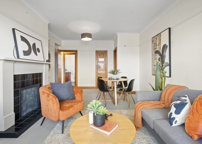 at 17 Brougham Street, Mount Victoria, Wellington