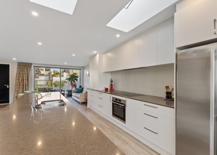  at 3 Seager Lane, Hillmorton, Christchurch